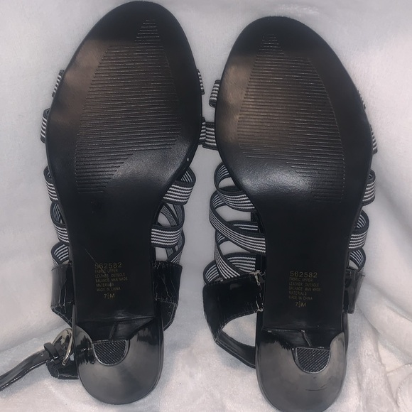 AJ Valenci Sandal heels - Picture 8 of 16